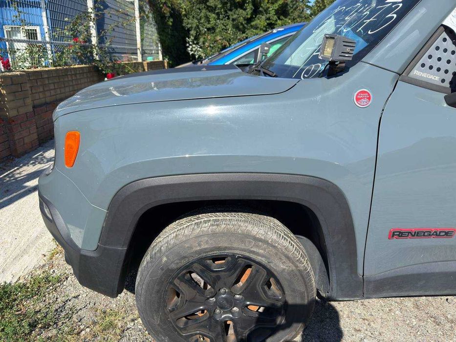 Разборка Шрот Jeep Renegade BU 2,4 двигун 2017 рік Trailhawk 4x4