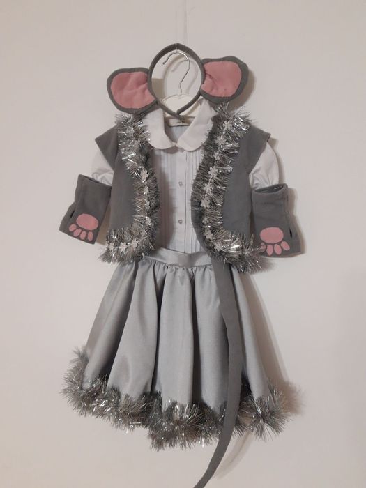 Прокат новорічних костюмів