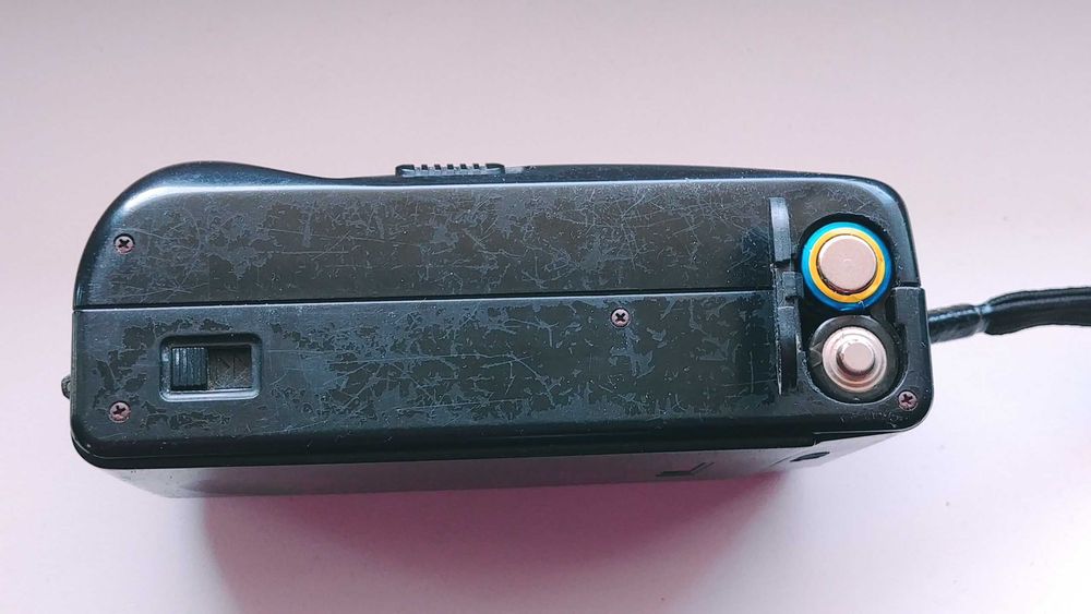 Stary aparat analogowy na klisze  aparat prl vintage analog