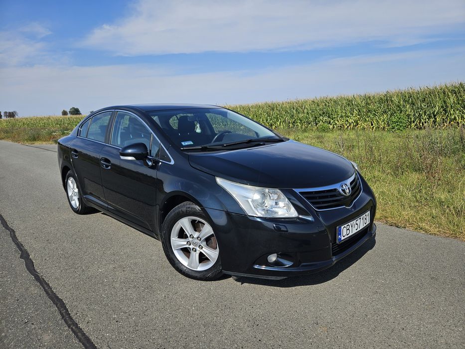 Toyota Avensis Salon Polska Benzyna Super Stan Okazja