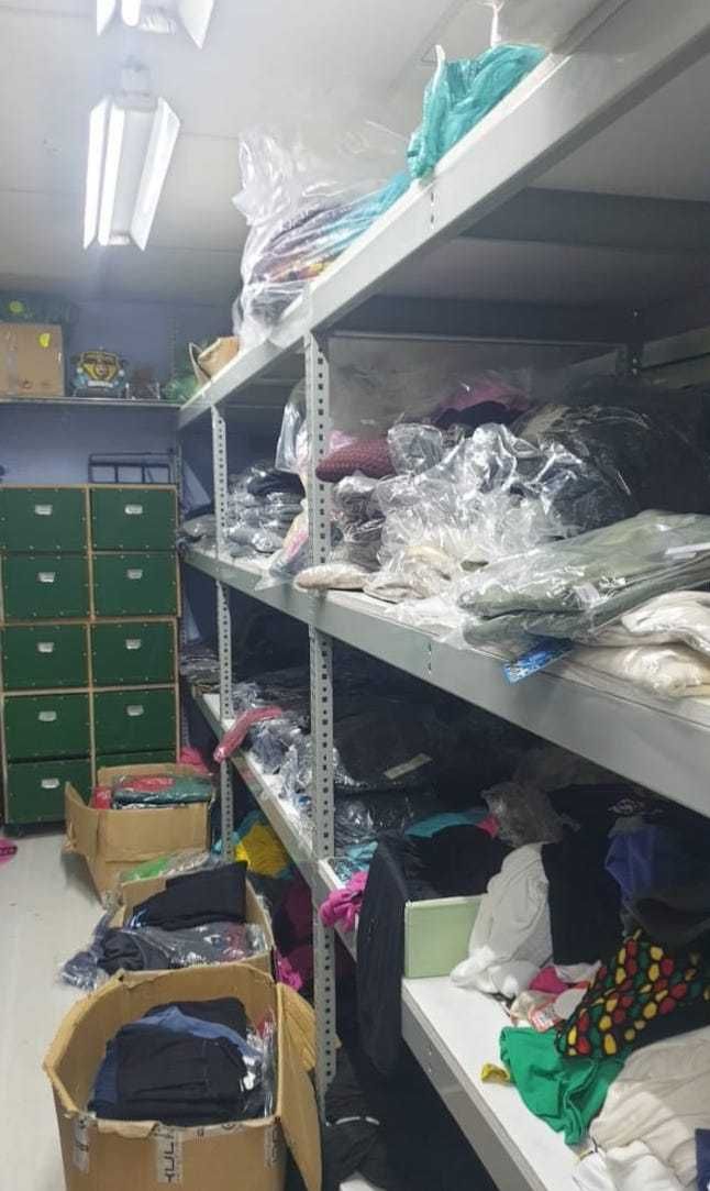 Peças vestuario homem, mulher e criança