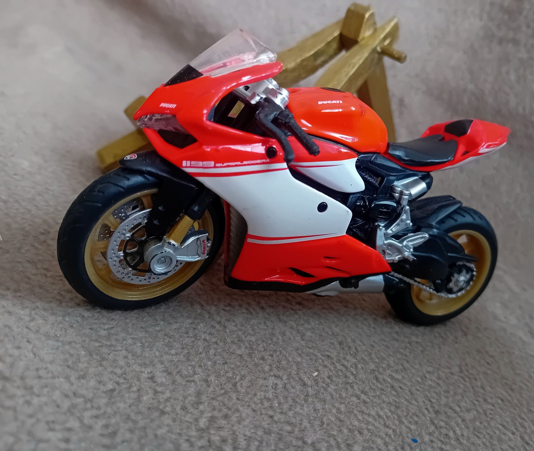 Model motocykla Ducati ,Burago