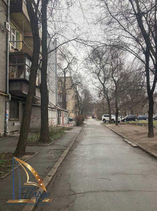 3-кімнатна довгострокова оренда Металургів