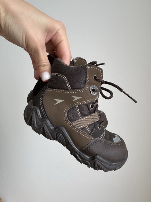 Лот дитячого взуття 19-22 розміру