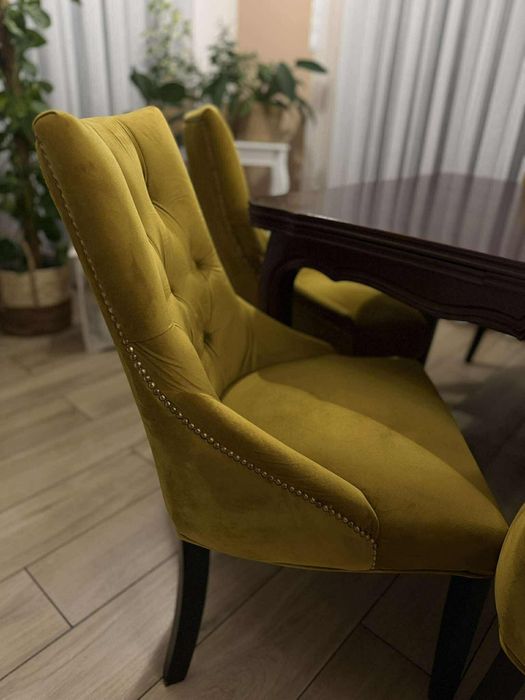 Krzesła chesterfield