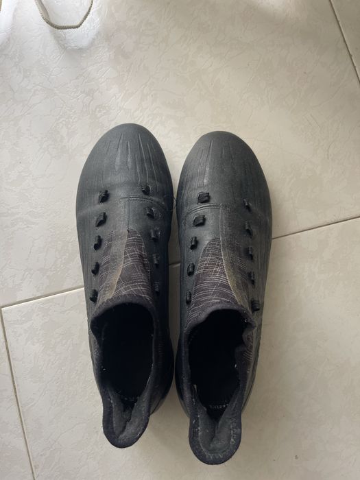Chuteiras adidas.