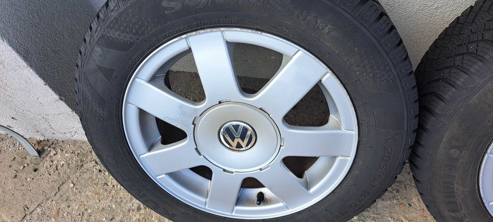 Felgi aluminiowe koła opony Volkswagen Passat B5 5X112 15"