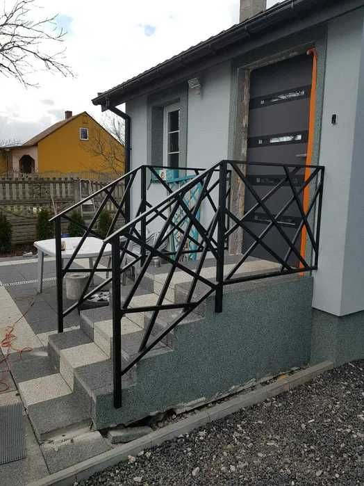 Balustrada panelowa (balustrady, barierki, poręcze)