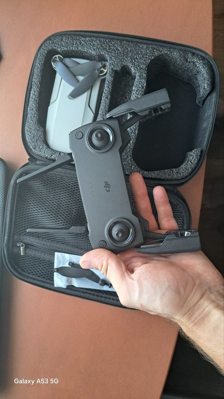 Продам mavic mini