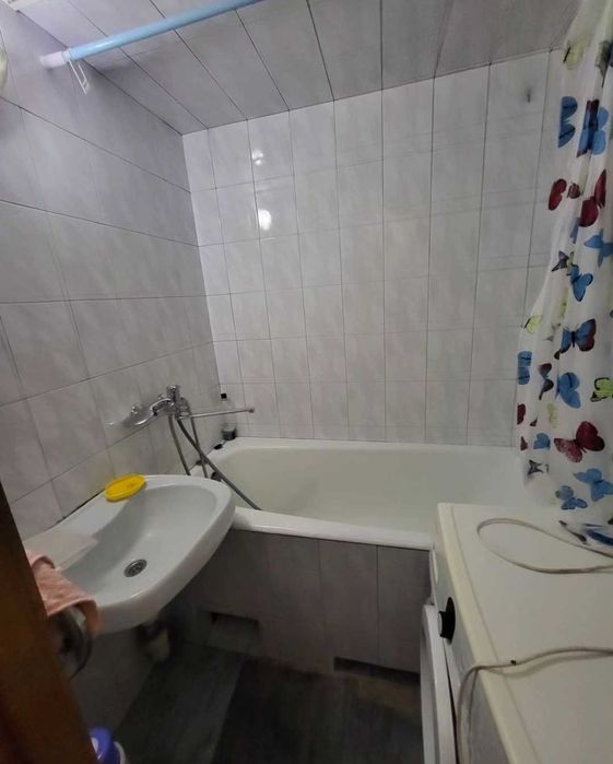 Здам в оренду 3к квартиру. Сім'ї на довгий термін