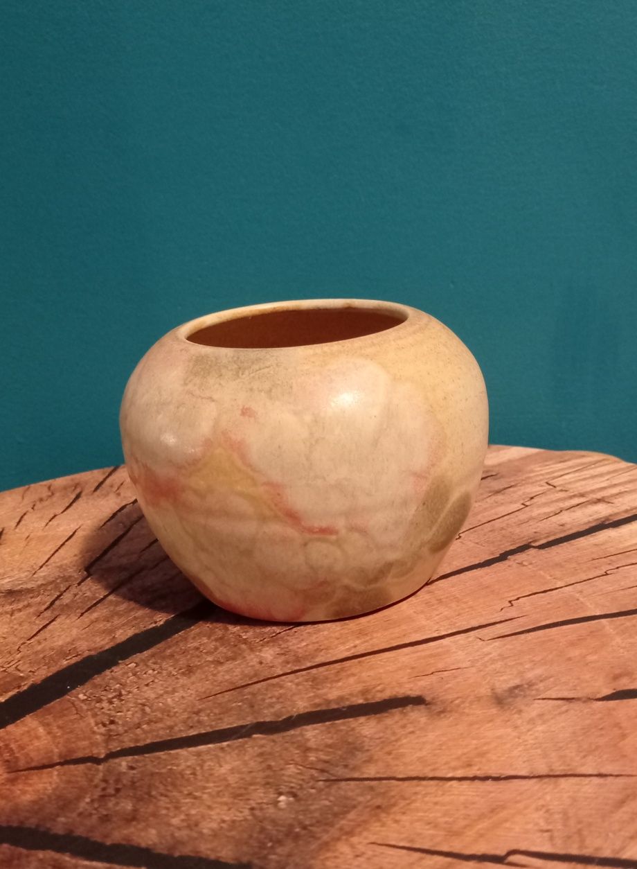 Conwy Pottery Walia śliczny wazonik z motywem kwiatowym lata 80-te