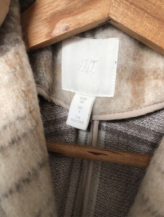 Kurtka płaszcz żakiet H&M 34/36 XS/S krata dwurzędowy beżowy beż