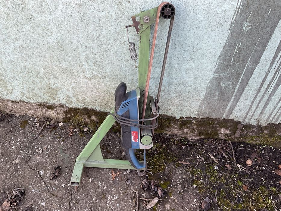 Гріндер шліфмашина