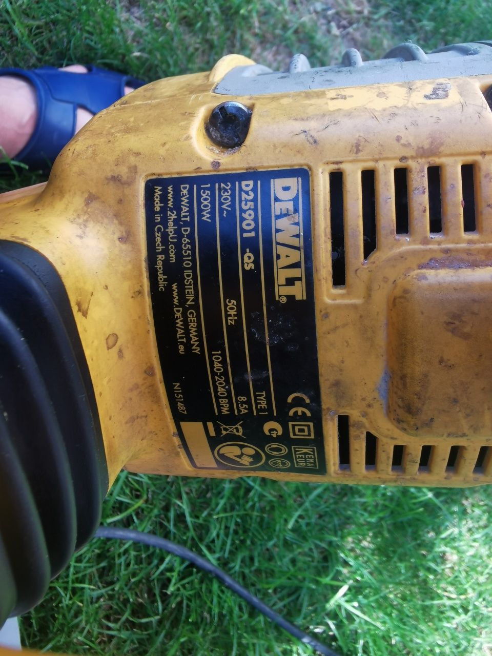 Młot wyburzeniowy Dewalt D25901 SDS max