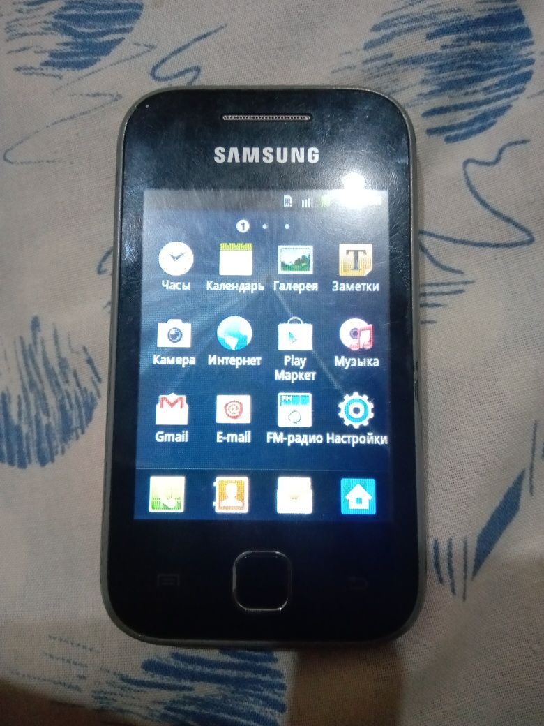 Cмартфон Samsung GT-S5360