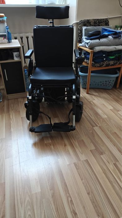 Sprzedam wózek inwalidzki elektryczny 2020