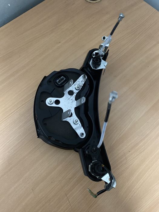 Kawasaki GTR 1400 Licznik osłona wypełnienie licznika zapalniczki kokp