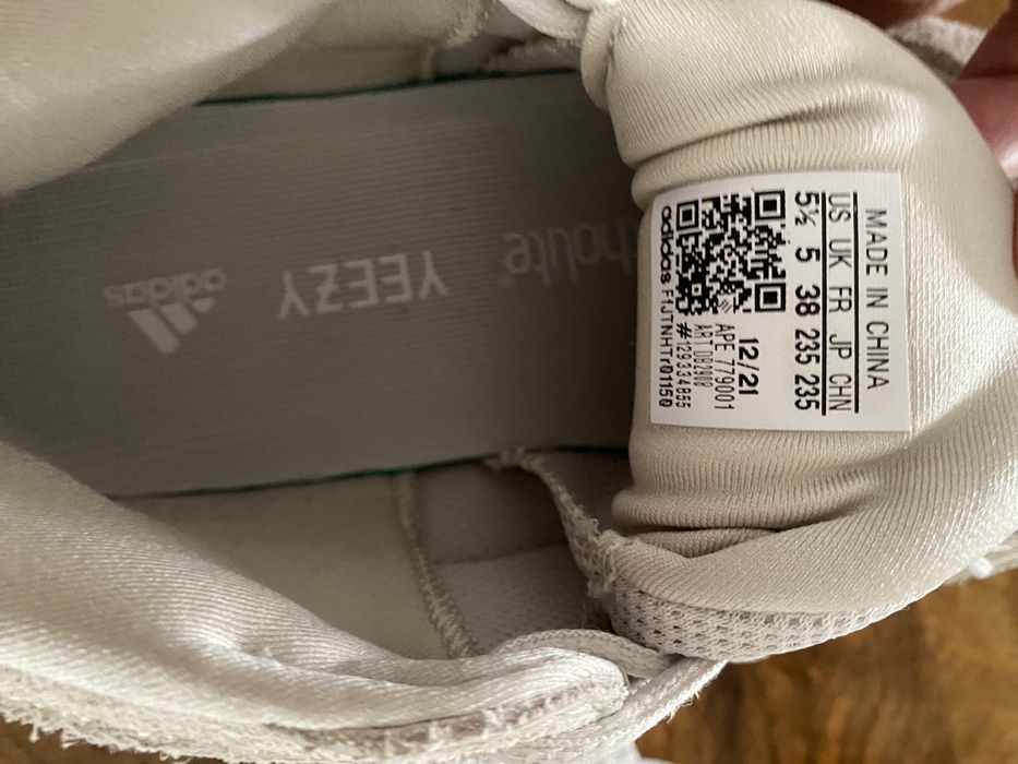 Yeezy 500 bone white