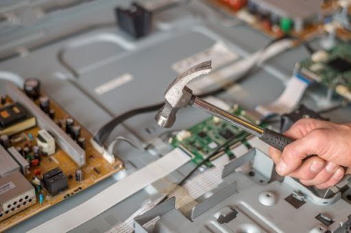 Ремонт телевизоров Частный мастер с выездом Обслуживание телевизоров S