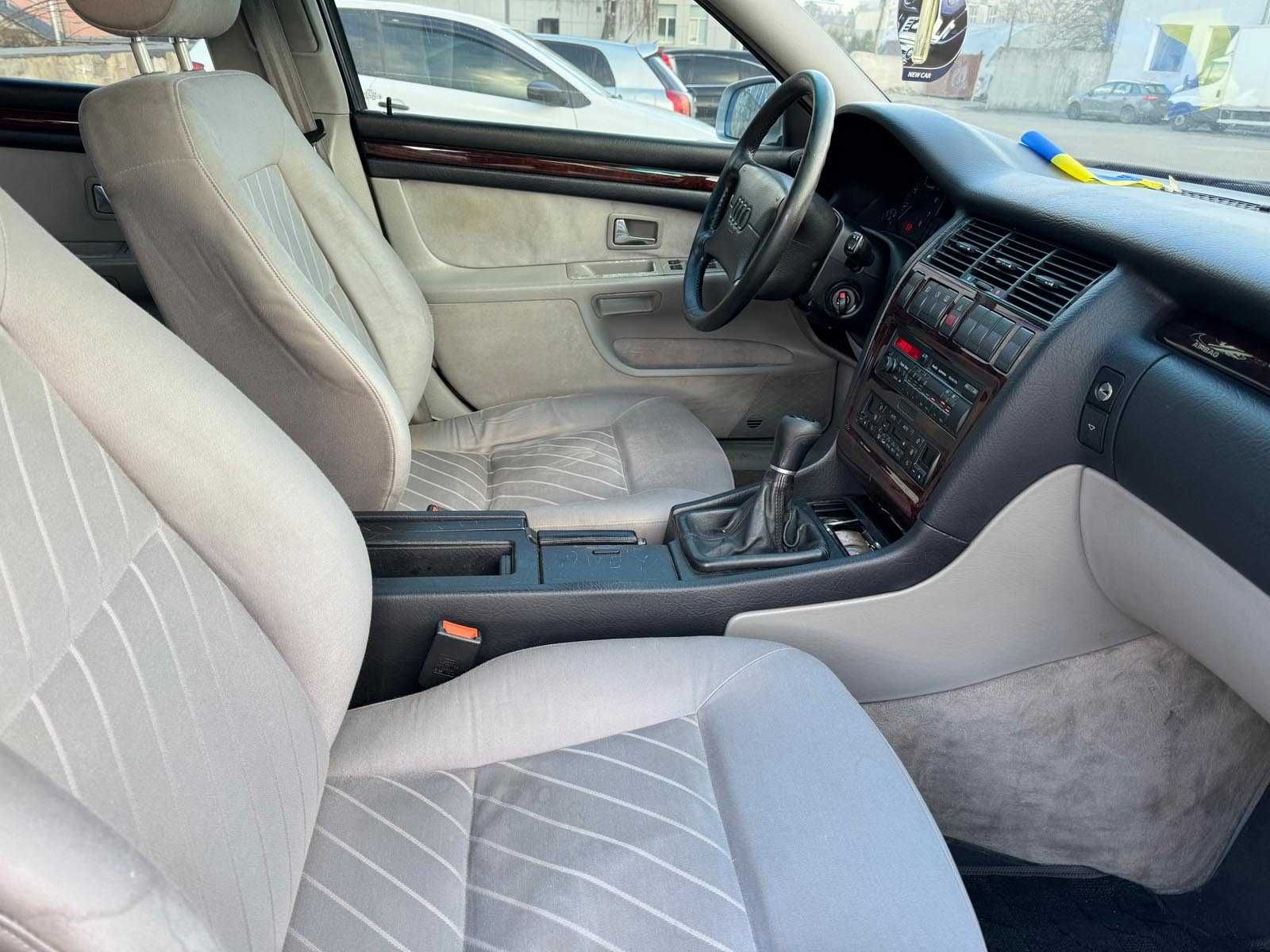 Продам Audi A8 1995р. #42160