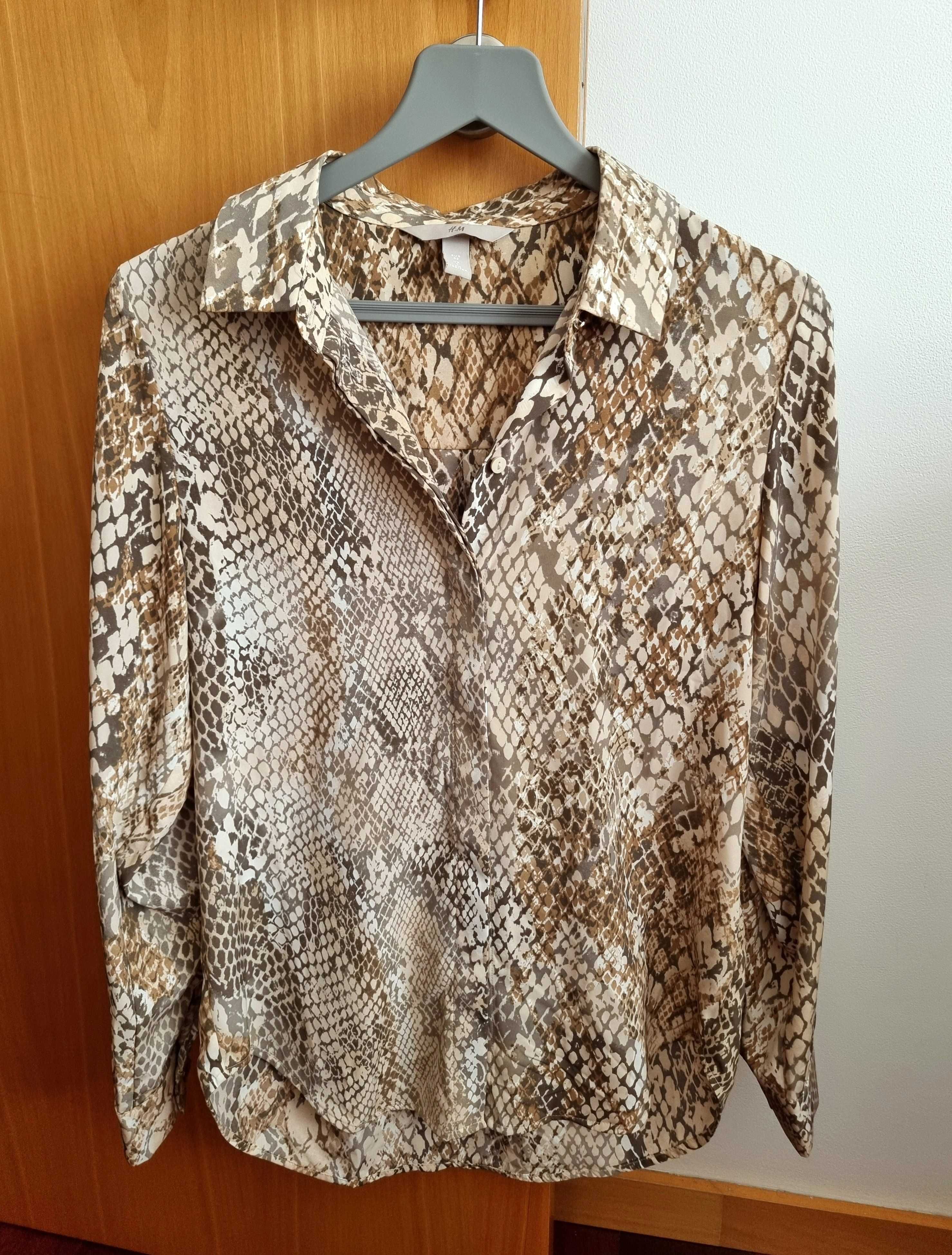 Camisa padrão animal/ animal print H&M, tamanho 32