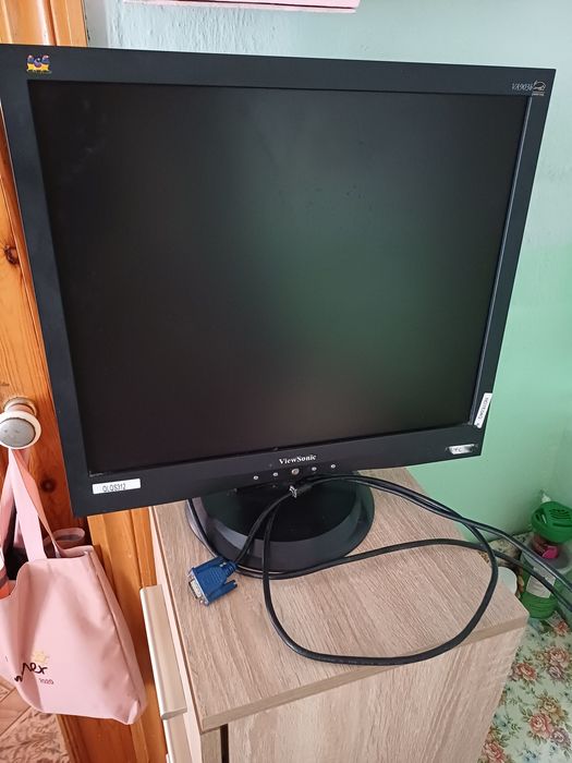 Продам монітор ViewSonic VA903b
