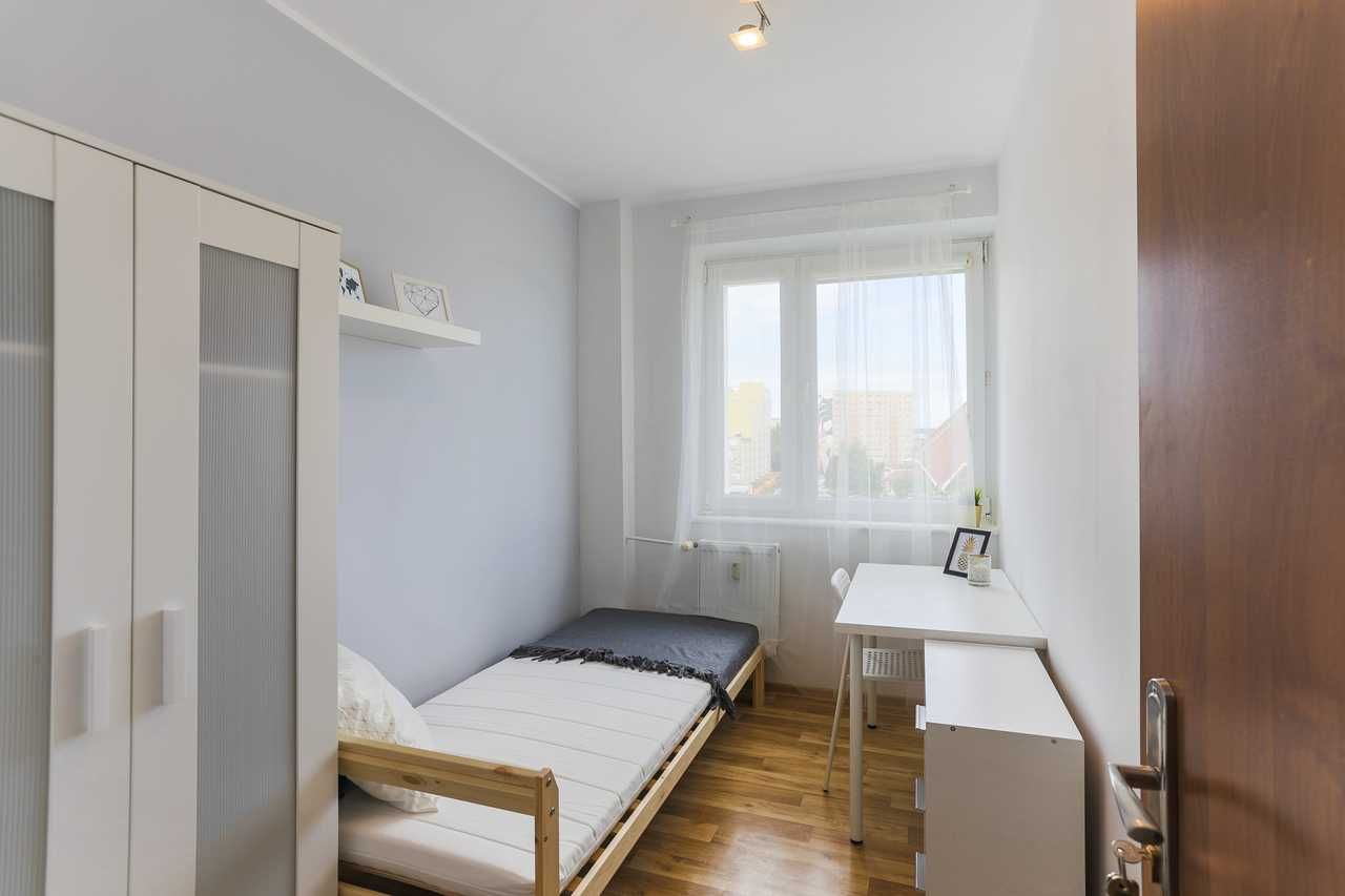 Gdańsk Zaspa / Wrzeszcz, Dywizjonu, SKM : pokój dla studenta, od 01.09