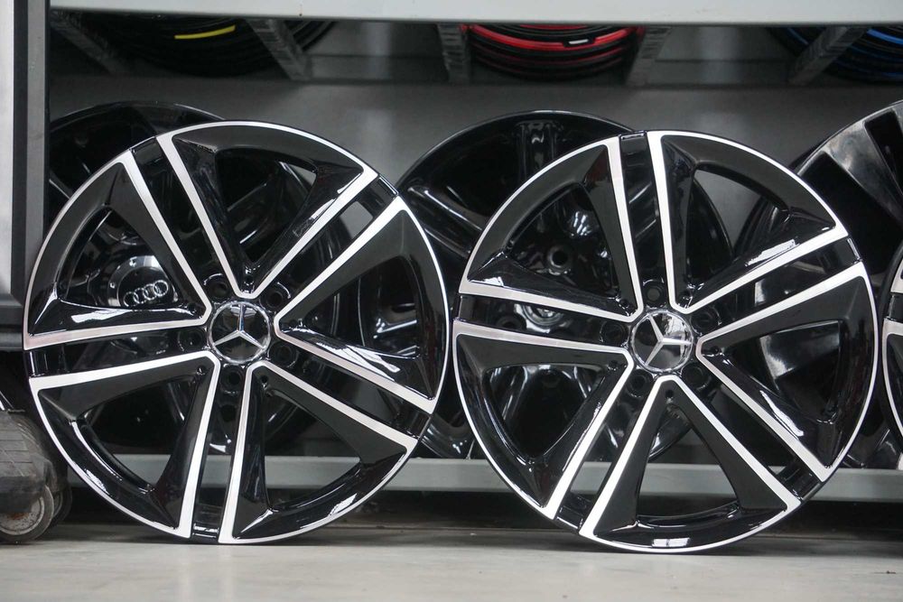 Alufelgi Mercedes CLS W257 8Jx18 i 9Jx18 et33 czarna perla i cnc