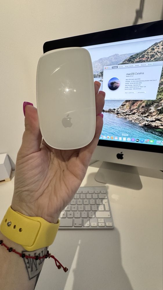 iMac, mysz, klawiatura Apple