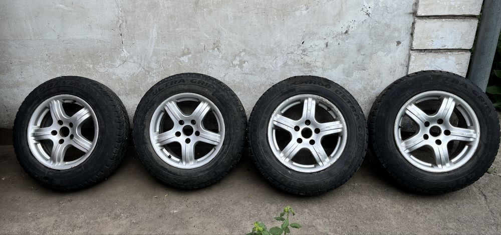 Колеса з резиною R15