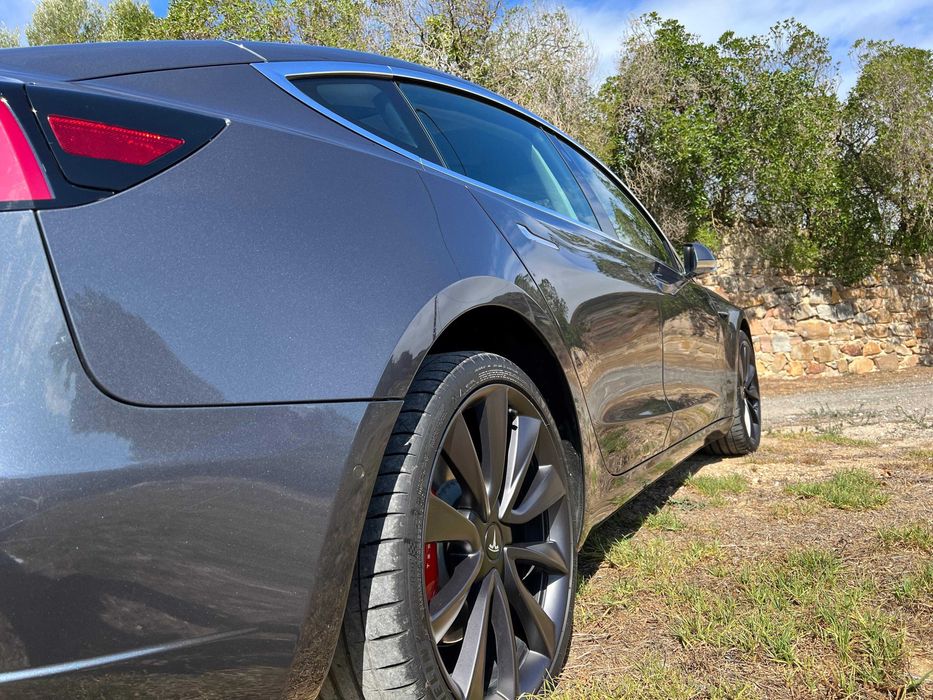 Tesla Model 3 Performance AWD 2020 – Performance Package – 32.500 €