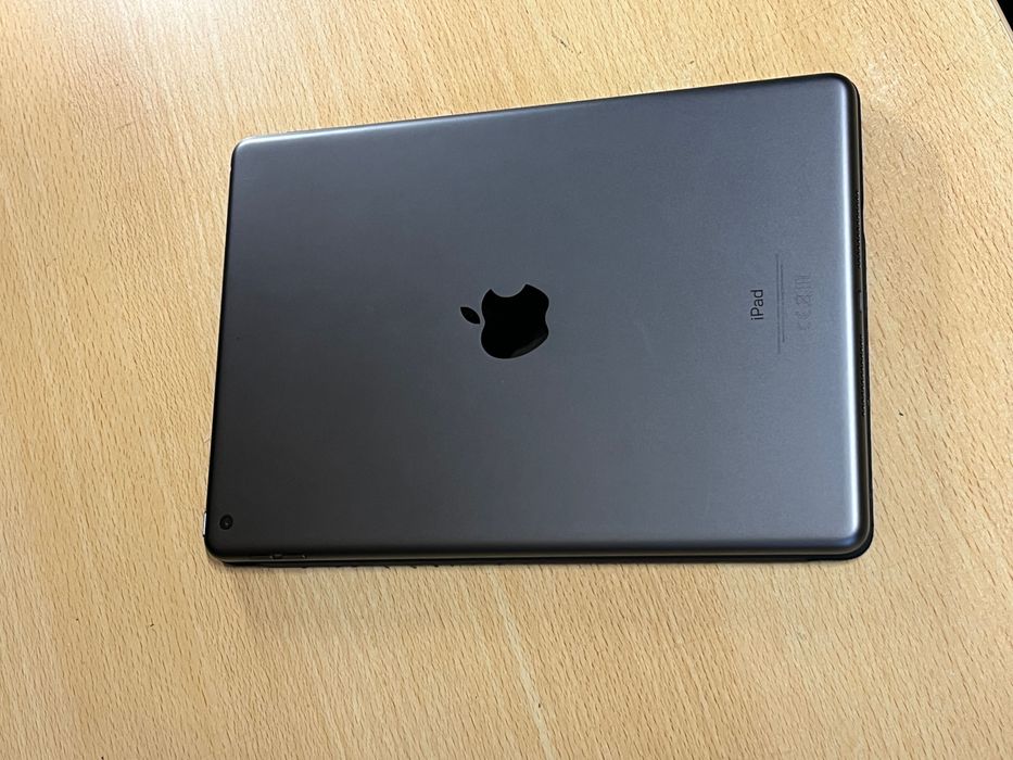 iPad 10.2 7th gen (2019) 32GB