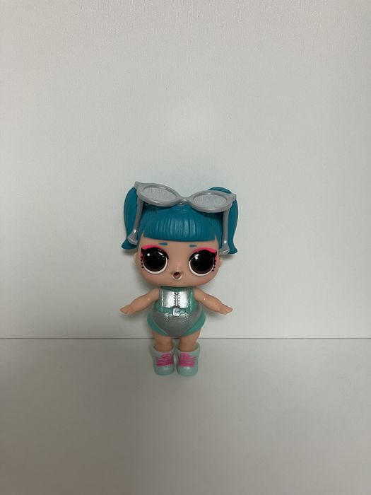 Лялька LOL лол.