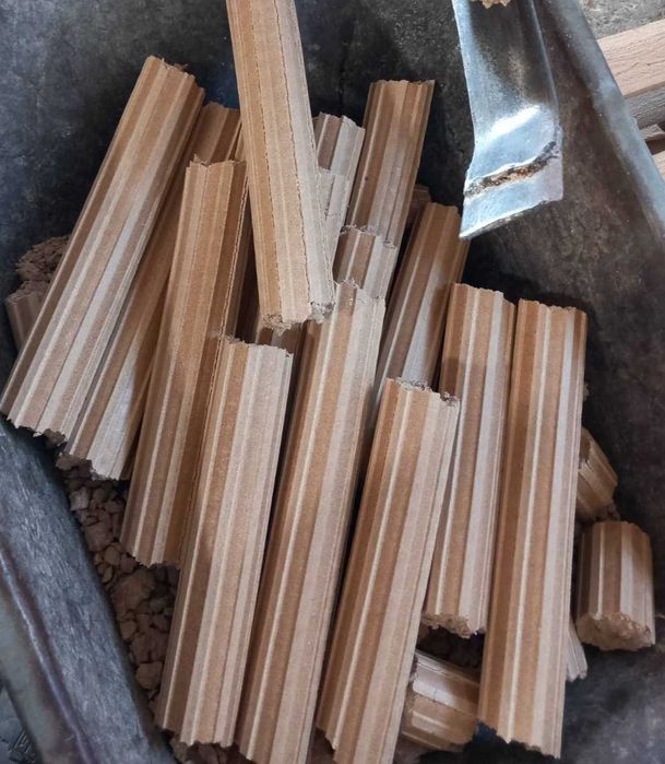 Топливные брикеты, паливні брикети, пеллеты, пелети, паливні гранули