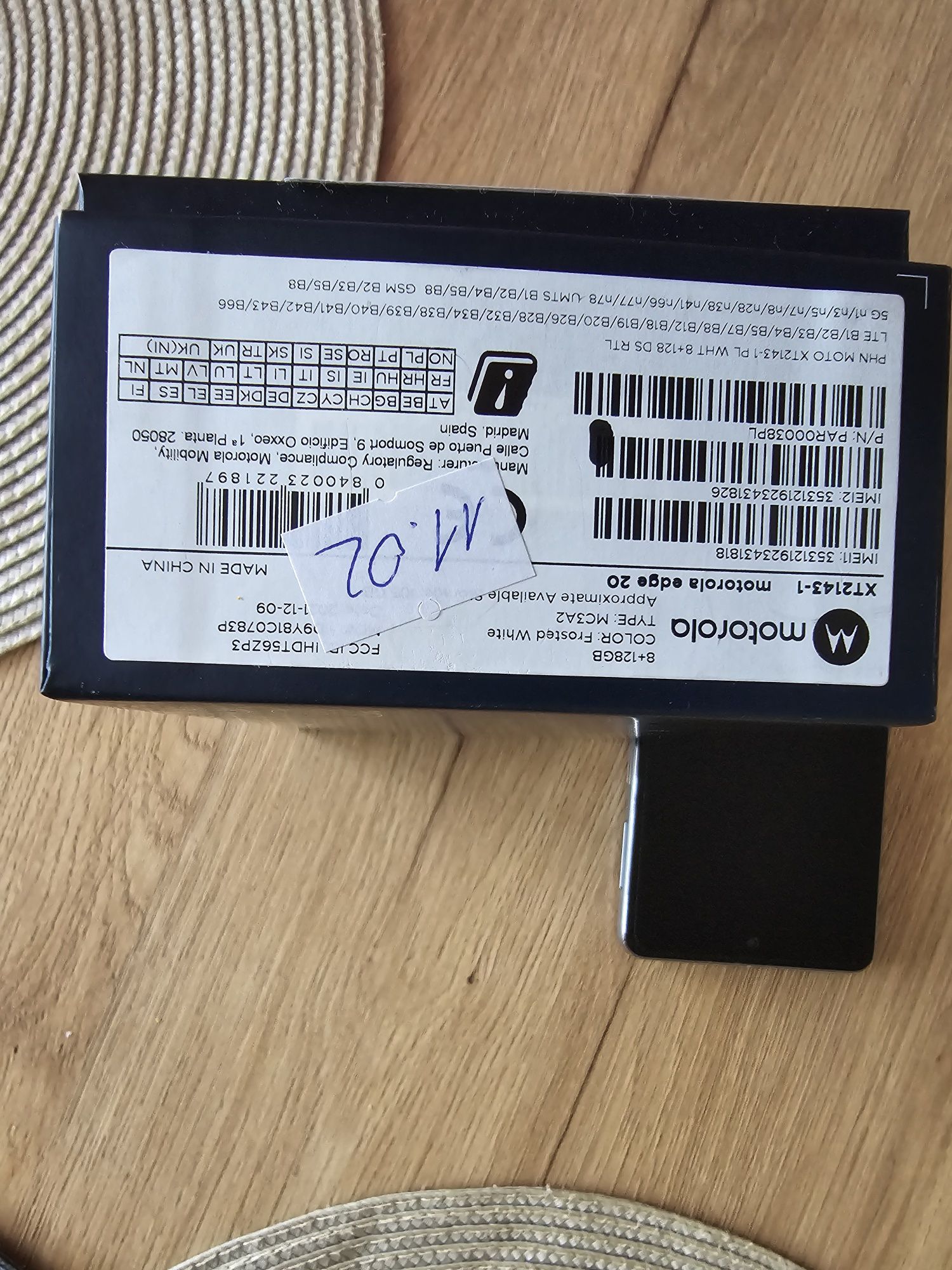 Motorola edge 20