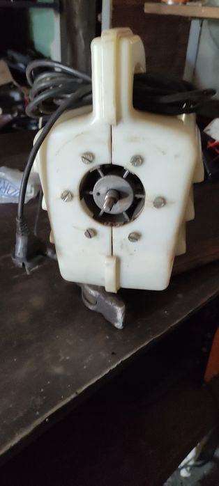 Двигун пральної машини Малютка