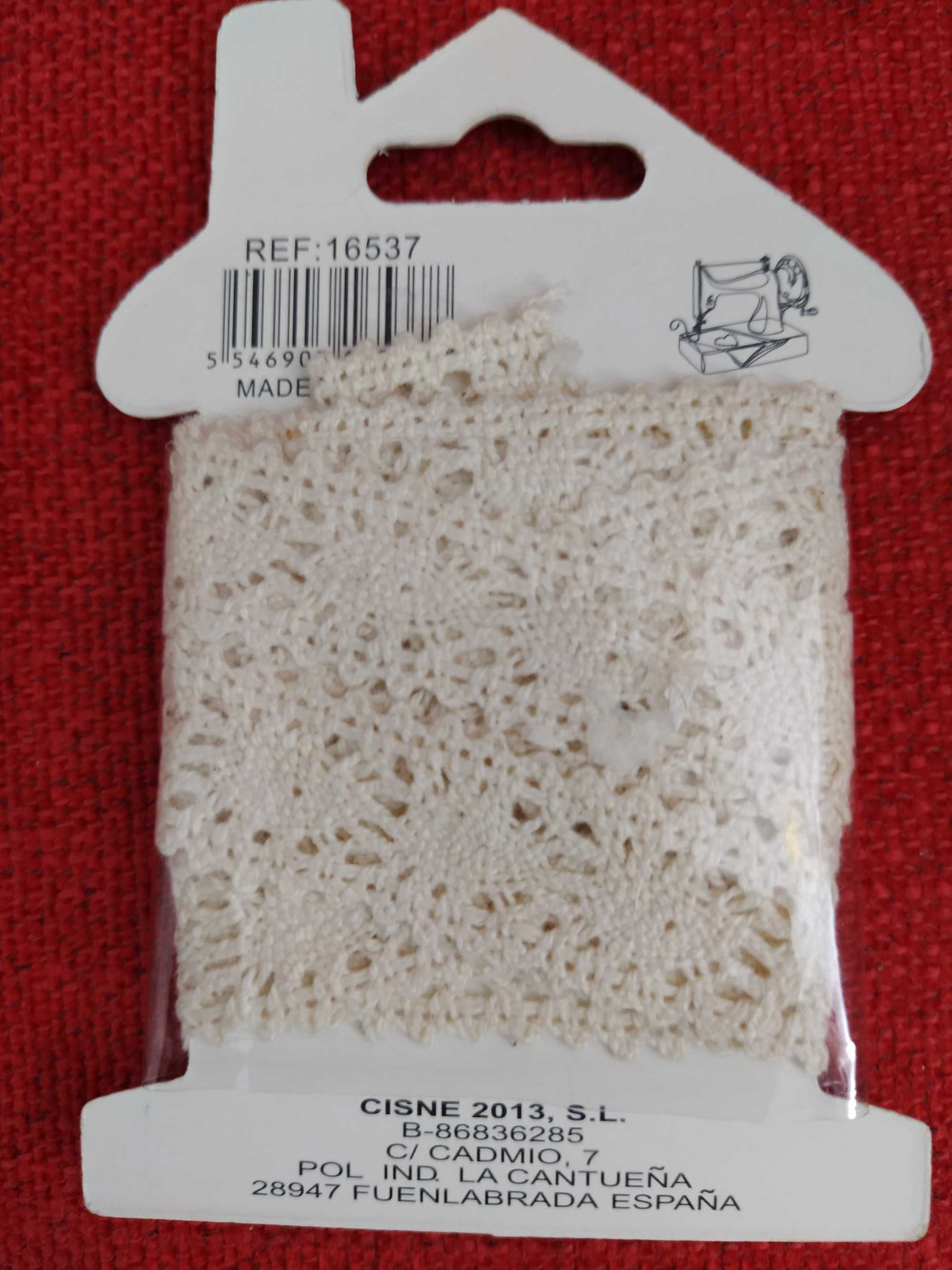 Embalagem de Fita em renda 100% algodão pérola 1,5m - 18mm