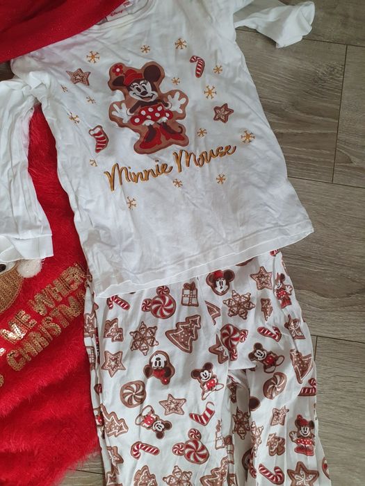 Zestaw ubranek na święta 128 7szt