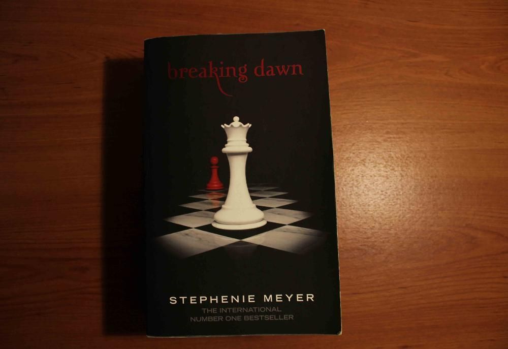 Breaking Dawn - The Twilight Saga