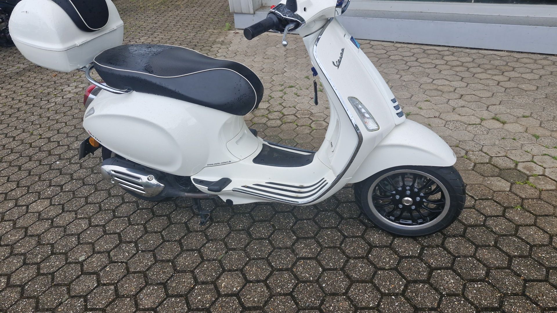 Piaggio vespa sprint  s 125  jak nowa 2021