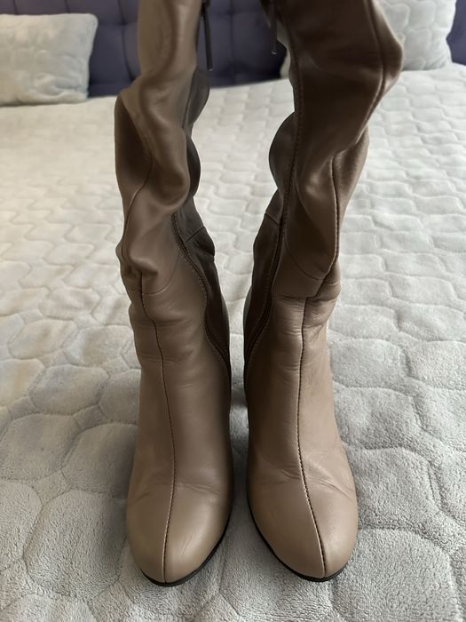 Чоботи шкіряні бежеві