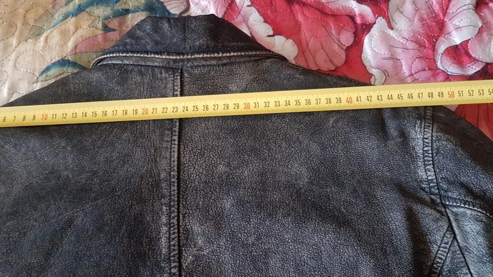 Стильная кожаная куртка ""