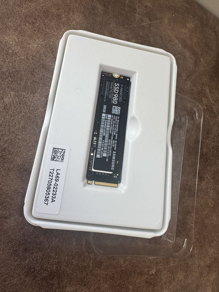 ЗОВСІМ НОВИЙ! ssd диск samsung 980 500gb m.2 ДЕШЕВШЕ НІЖ У МАГАЗИНАХ!!