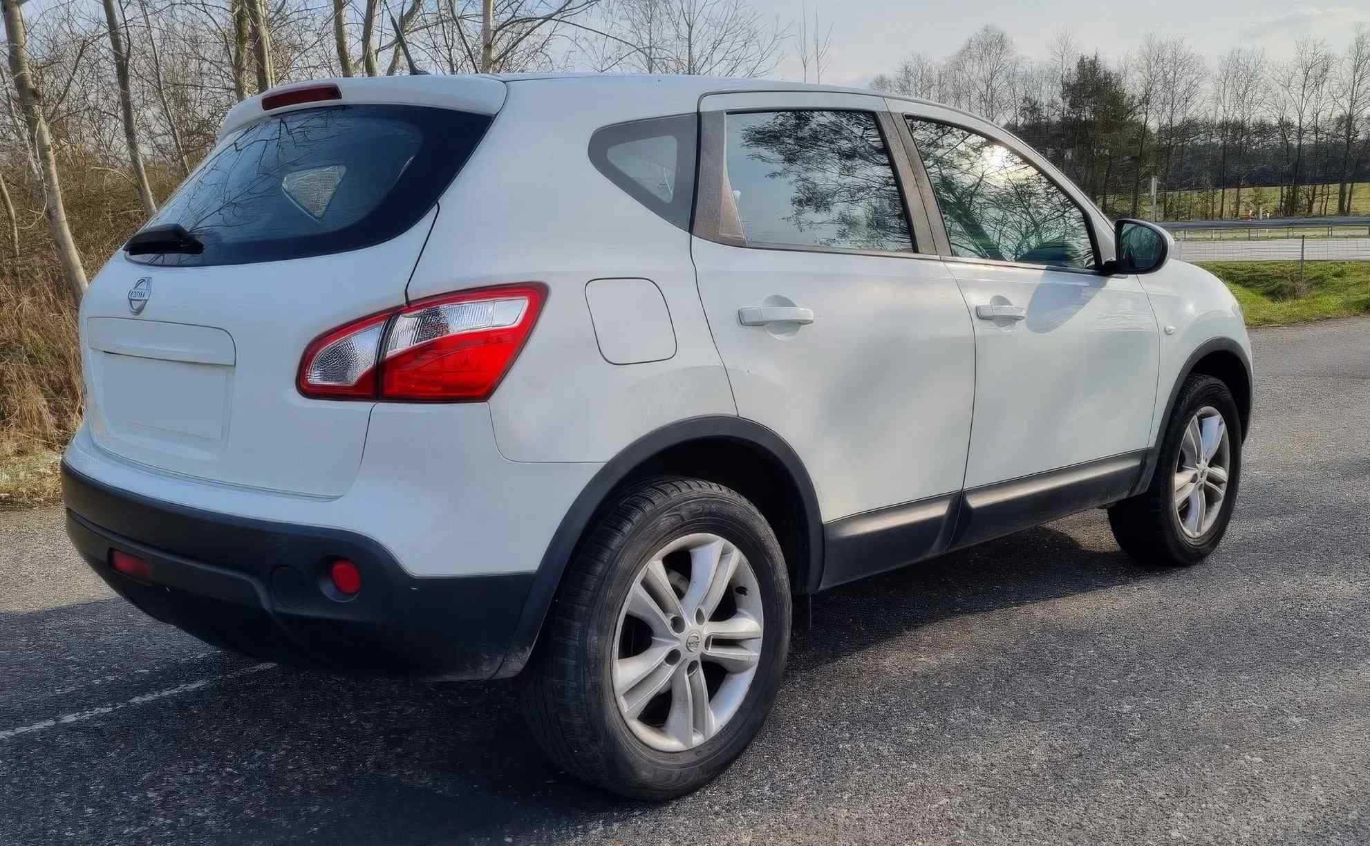 Nissan Qashqai  2013