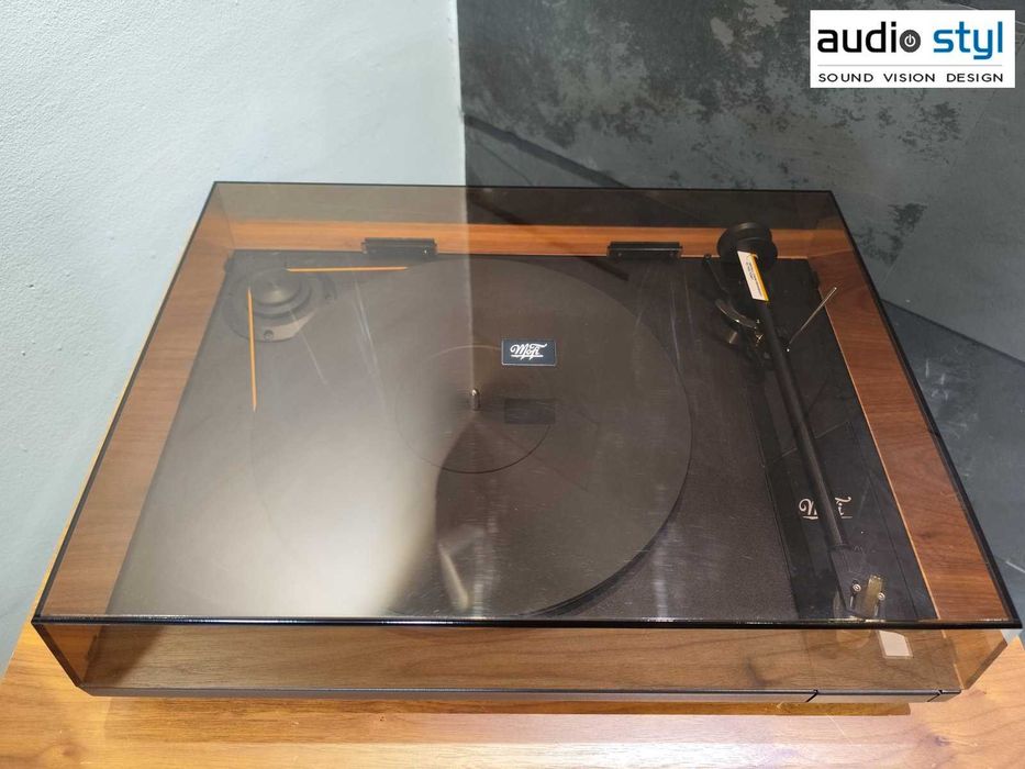 MoFi Electronics StudioDeck+ OUTLET