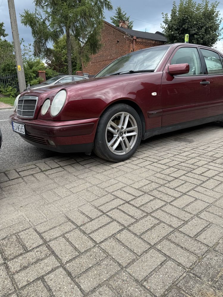 Mercedes W210 2.8l V6 1999r