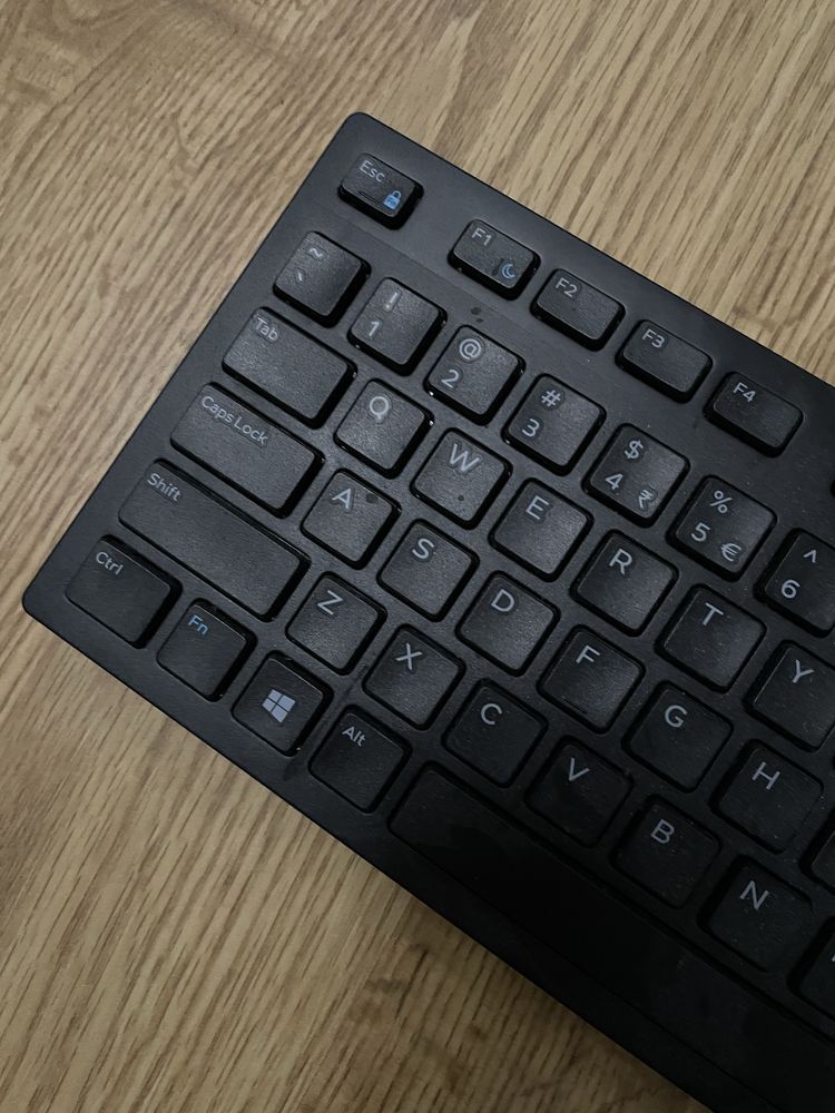 Czarna klawiatura firmy Dell