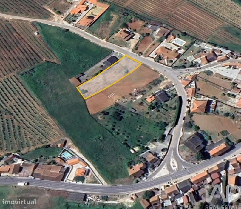 Terreno em Lamas e Cercal de 1720,00 m2