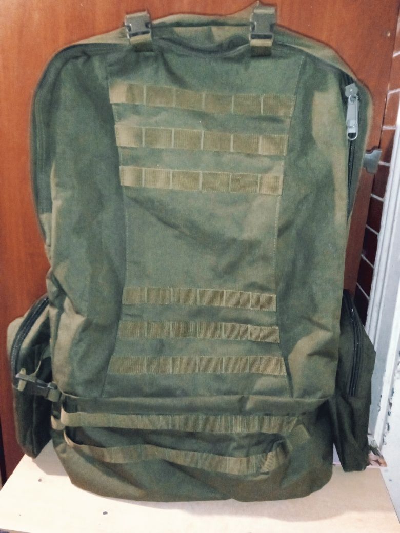 Рюкзак військовий на 65літрів +2 бокових кармани(маленькі сумки)
