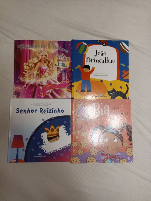 Vários livros infantis